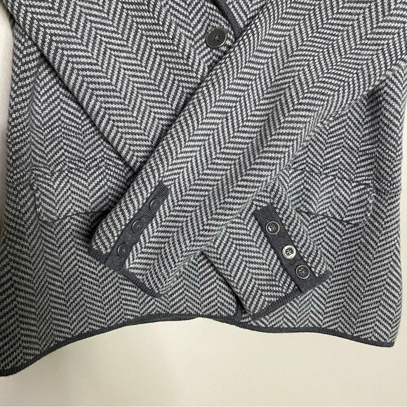 Talbots petite Merino Wool Sweater Blazer herringbone pattern small grey soft - Picture 3 of 9